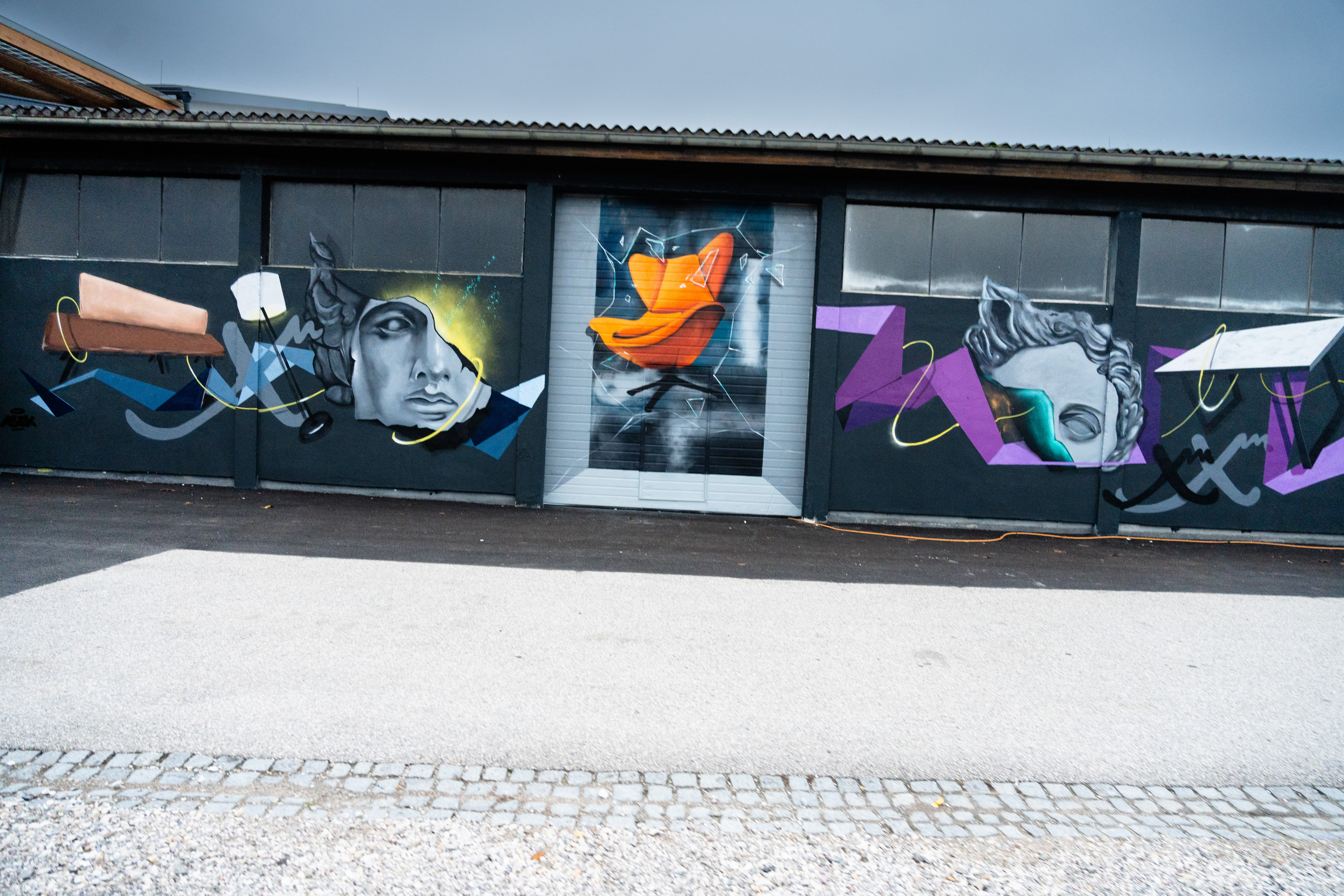 Street Art/ Graffiti Auftrag in Wels Oberösterreich für Einsiedler Möbel